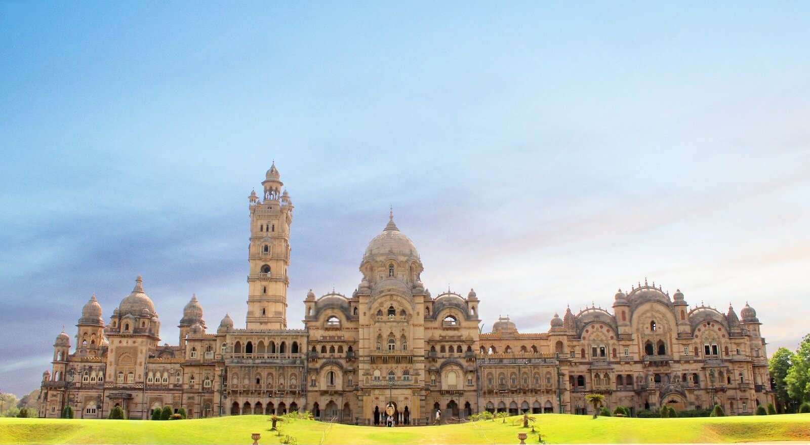Your Royal Guide to a Vibrant City - Vadodara